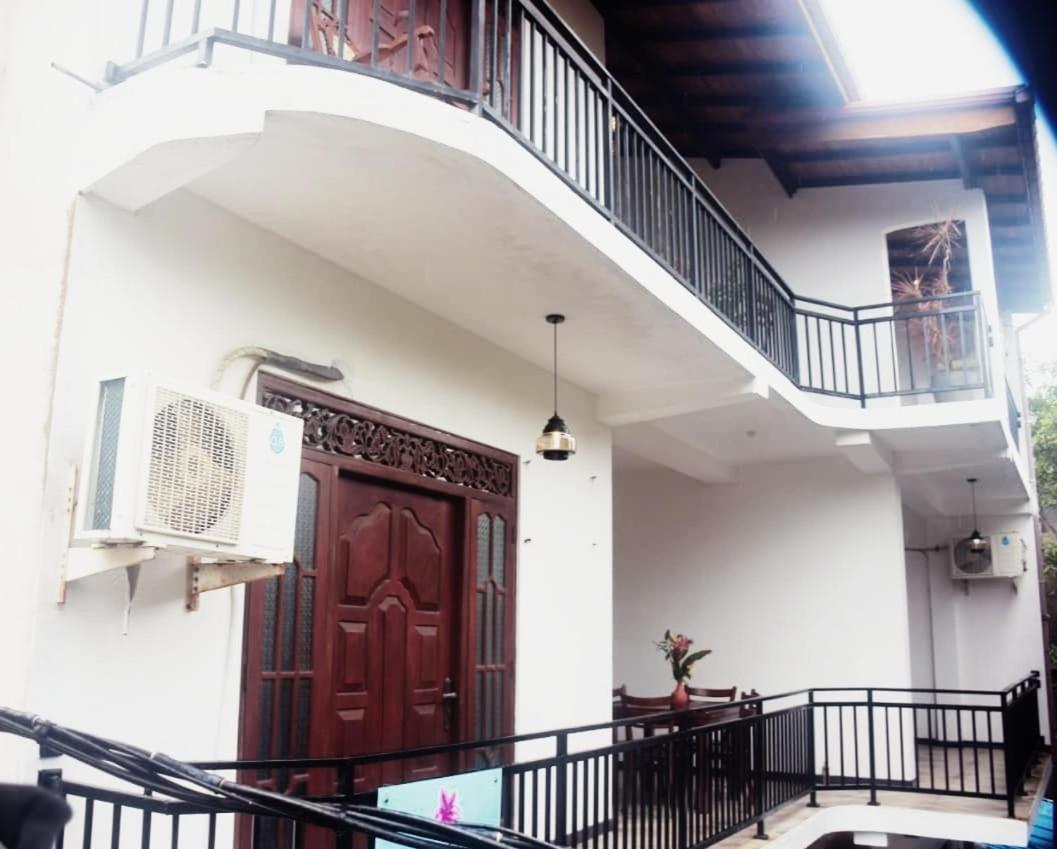 Winsi Villa 乌纳瓦图纳 外观 照片